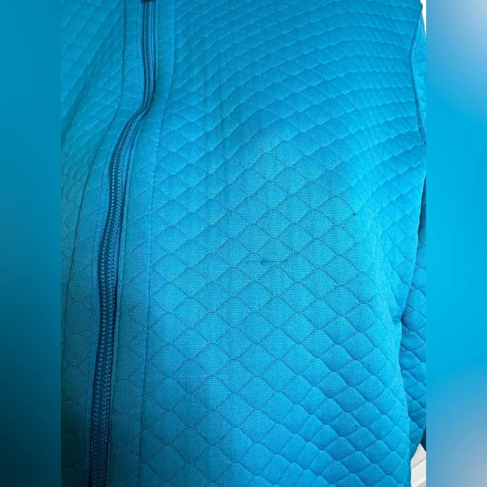 Nike Dri Fit Women’s Zip Up Quilted Hooded Jacket Bright Blue Size Medium GUC - Picture 5 of 8